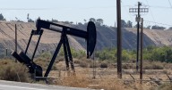 New Law Opens Door to 2,000 Oil Well Permits a Year in Kern County
