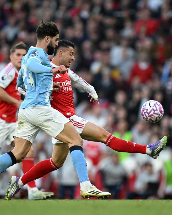 Arsenal y Manchester City empataron 1-1 en el partido central del domingo en la Premier League