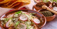 ¿Harás pozole? Estos son los precios del rábano, limón, cebolla y lechuga