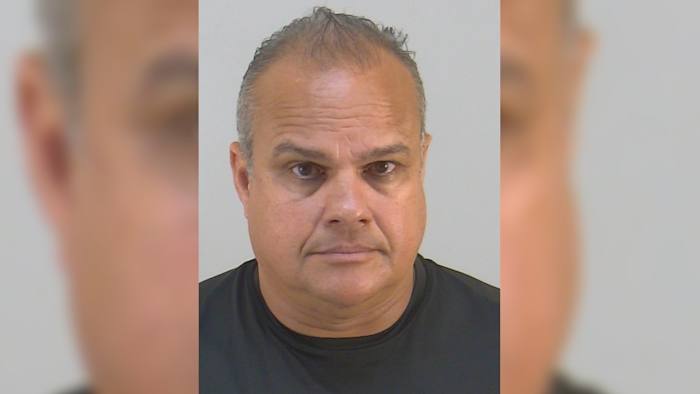Texts, ‘🎰🎰=💰’ emojis link suspended Osceola sheriff Marcos Lopez to gambling operation, prosecutors allege