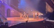 Laufey dazzles crown-adorned crowd at Desert Diamond Arena show