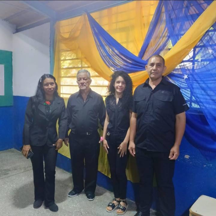 Presentado Proyecto Comunicacional por Estudiantes de la UBV en E N Cecilio Acosta en La Victoria Edo Aragua