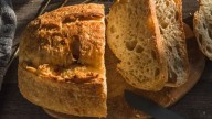 Diferencias entre el pan de masa madre y pan normal: beneficios y receta con alto valor nutricional