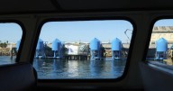 In LA port, bobbing blue floats are turning wave power into clean energy