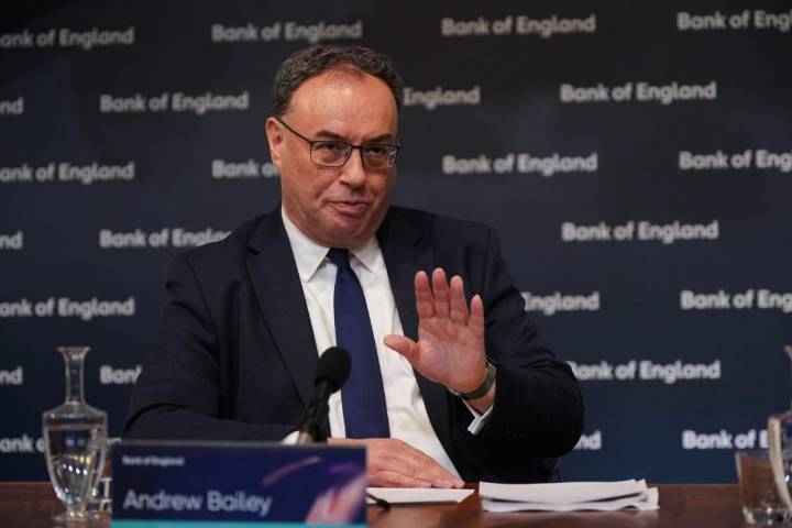 Bank of England likely to slow down QT, Investec economist says