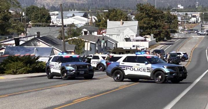 Wanted felon arrested following hours-long standoff with SWAT team in Spokane Valley
