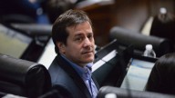 Mariano Recalde criticó el fallo que prohíbe difundir los audios de Karina Milei