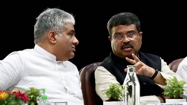 BJP muscles up team Bihar: Dharmendra Pradhan is in-charge, KP Maurya & CR Paatil co