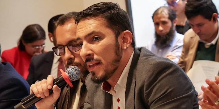 La polémica jugada del Gobierno Petro: reaparece la hoja de vida de Juan Carlos Florián tras su renuncia en Igualdad