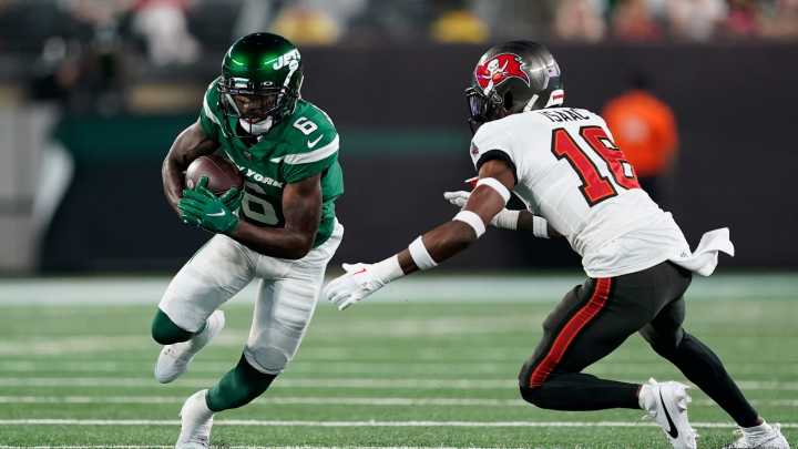 How to watch Buccaneers-Jets NFL football game today