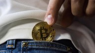 El 4,8% de los españoles invierte en criptoactivos y la mayoría los mantiene como parte menor de su cartera