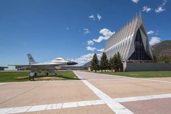 Trump traslada Comando Espacial desde Colorado a Alabama