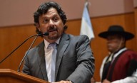 Gobernador de Salta dice que se siente “paloma de iglesia” por actitud de Milei