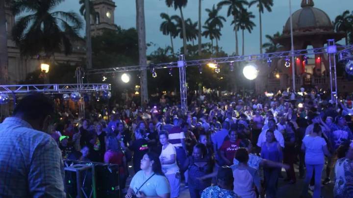 Noche Retro en la Laguna del Carpintero: todo sobre el evento en Tampico