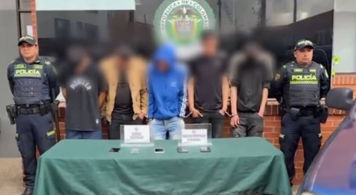 Capturan a cinco ladrones de vehículos en Bogotá