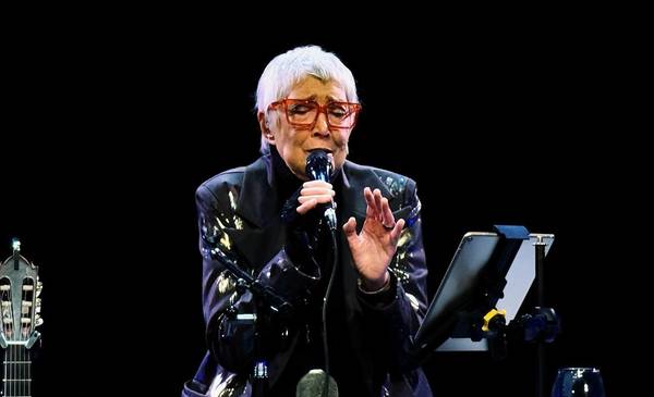 Impacto por la frase de Teresa Parodi sobre la política y el arte
