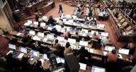 Diputados aprueban proyecto que evita que condenados por VIF reciban pensión de sobrevivencia de la víctima
