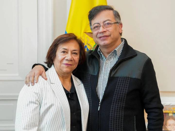 Canciller Rosa Villavicencio renunció a su visa estadounidense