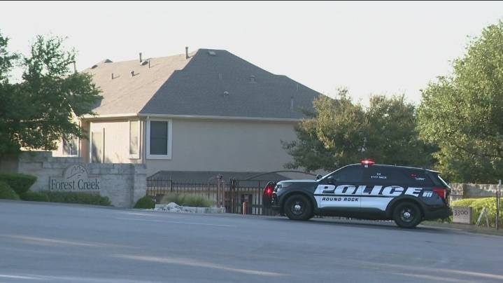 Vehicle hits building causing gas leak in Round Rock
