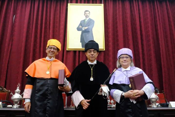 Amparo Belloch y José Manuel González-Páramo, Doctores Honoris Causa de la US