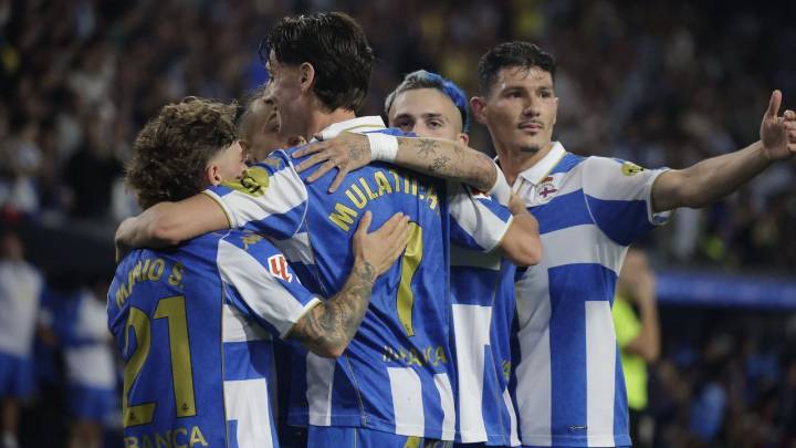 Un penalti en el 97 refrenda el liderato del Dépor, once años después