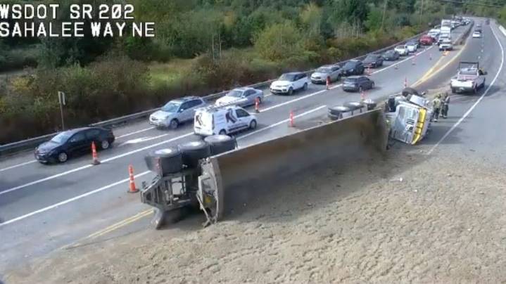 SR 202 lanes back open after dirt