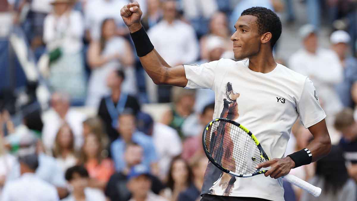 Felix Auger-Aliassime joins Jannik Sinner, Carlos Alcaraz with giant