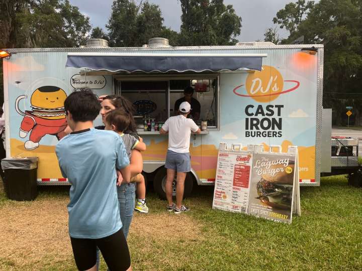 DJ's Cast Iron Burgers a taste of NIL success for UF QB