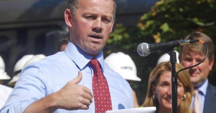 GOP hopefuls vow to end free prison calls