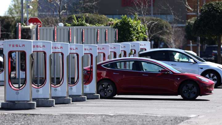 Michigan lawmakers might impose big fee hikes on EV, plug