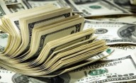 El dólar blue cerró a $1.490 y supera al oficial por primera vez en ocho jornadas