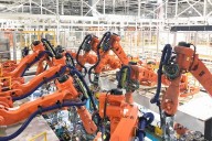 China impulsa su ejército de robots industriales con más de 2 millones en fábricas