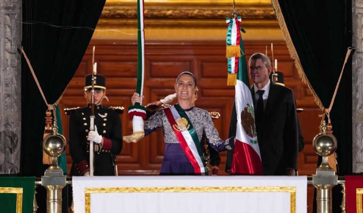 ¡Histórico! Presidenta Claudia Sheinbaum Pardo Encabeza Ceremonia del Grito de Independencia