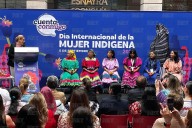 Encabeza Maru celebración por el Día de la Mujer Indígena