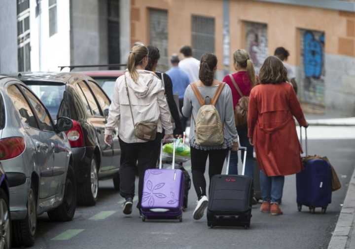 El acuerdo entre Canarias y Airbnb elimina más de 10.000 alojamientos turísticos irregulares