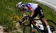 Egan sufre en la Vuelta a España: confirmaron multa tras la etapa 20