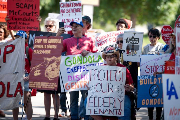 Protests against Dodger Stadium gondola cause legislator to remove bill amendment to fast