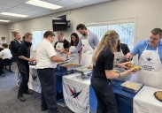 Paul Skenes, the Pirates' Roberto Clemente Award nominee, serves meal to Monroeville first responders