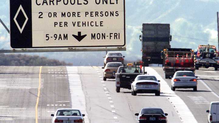 Solo HOV access in California extended for EV vehicles under 2