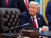 Harvard pagará 500 millones y abrirá escuelas, dice Trump