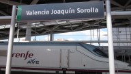 El temporal provoca cancelaciones de vuelos, retrasos en Cercanías de Valencia y afecta a dos trenes AVE y de larga distancia