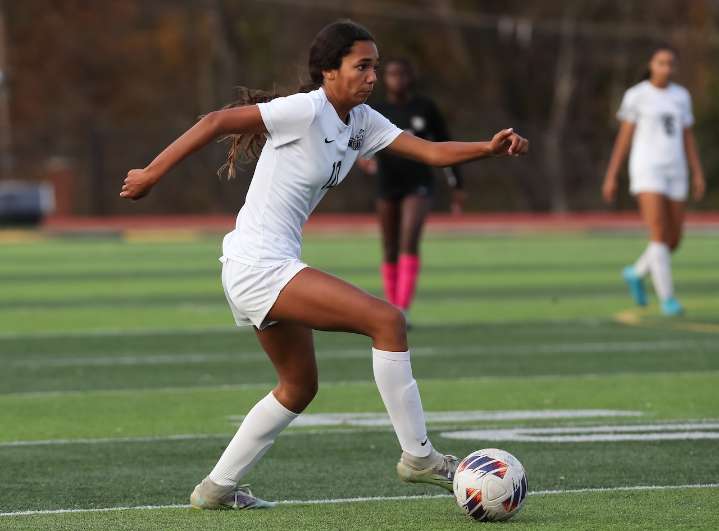 Nolan nets 2 goals as Old Bridge tops Spotswood