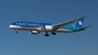 This Airline Only Made Money On Boeing 787 Flights To Los Angeles Last Year: It's Not Nearly Enough