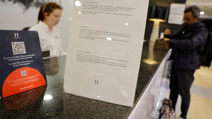 Galicia estrena la tasa turística: «Hubo enfados, no es descabellado pensar que muchos clientes prefieran ir a Oleiros»