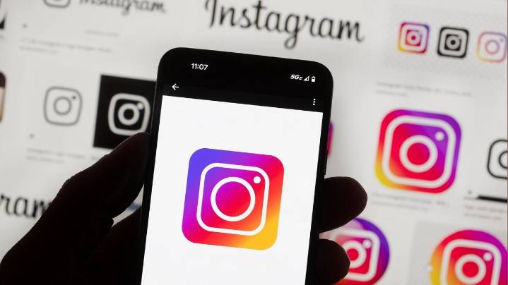 Instagram's 'deliberate design choices' make it unsafe for teens despite Meta promises, report says