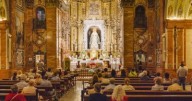 La restauración de una imagen religiosa enciende un escándalo en Sevilla