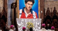 ¡El primer santo millennial! Carlo Acutis será canonizado este domingo por el papa León XIV El joven italiano, conocido como el “patrono de Internet”, murió a los 15 años en 2006 y será proclamado san