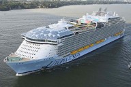 Royal Caribbean Experiences 2nd Broken Glass Incident in 2 Months After Panel Shatters on Utopia of the Seas