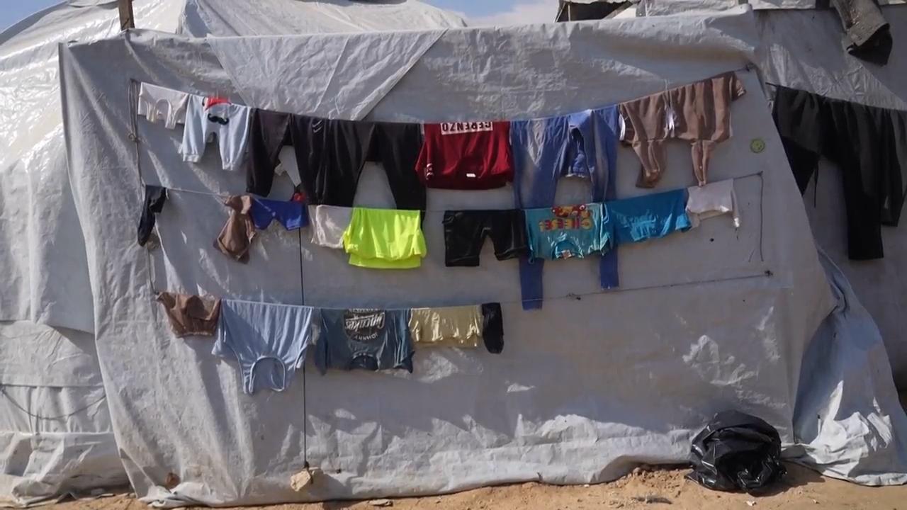 Palestinians in Gaza react cautiously to Trump's peace plan
