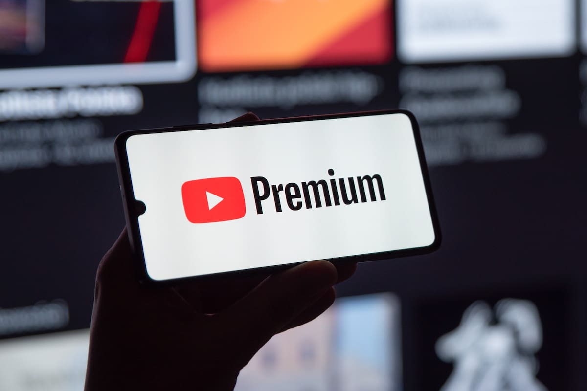 Como Disney+ o Netflix. YouTube Premium comienza a limitar el uso de planes familiares en distintos hogares